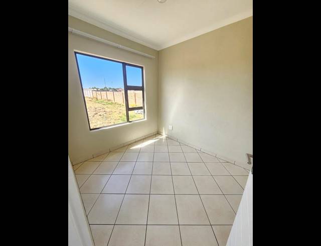 2 BEDROOM HOUSE FOR SALE IN SELCOURT